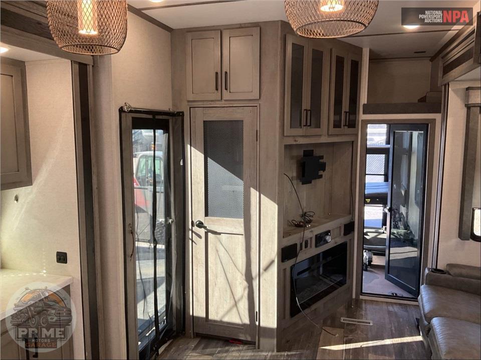 2020 Keystone Rv M-429 - RAPTOR TOY HAULER TOY HAULER SERIES — фото 7