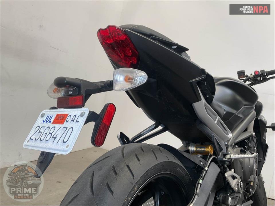 2022 Triumph STREET TRIPLE 765 RS (SILVER) — фото 12