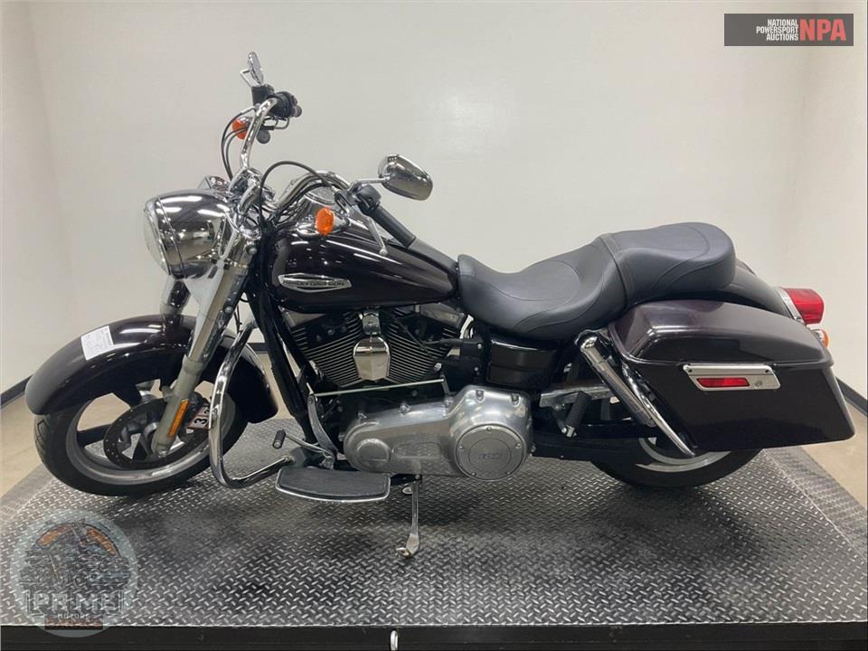 2014 Harley-Davidson FLD-103 DYNA SWITCHBACK — фото 3