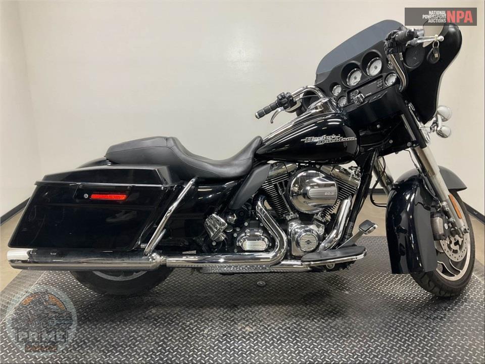 2012 Harley-Davidson FLHX STREET GLIDE — фото 1