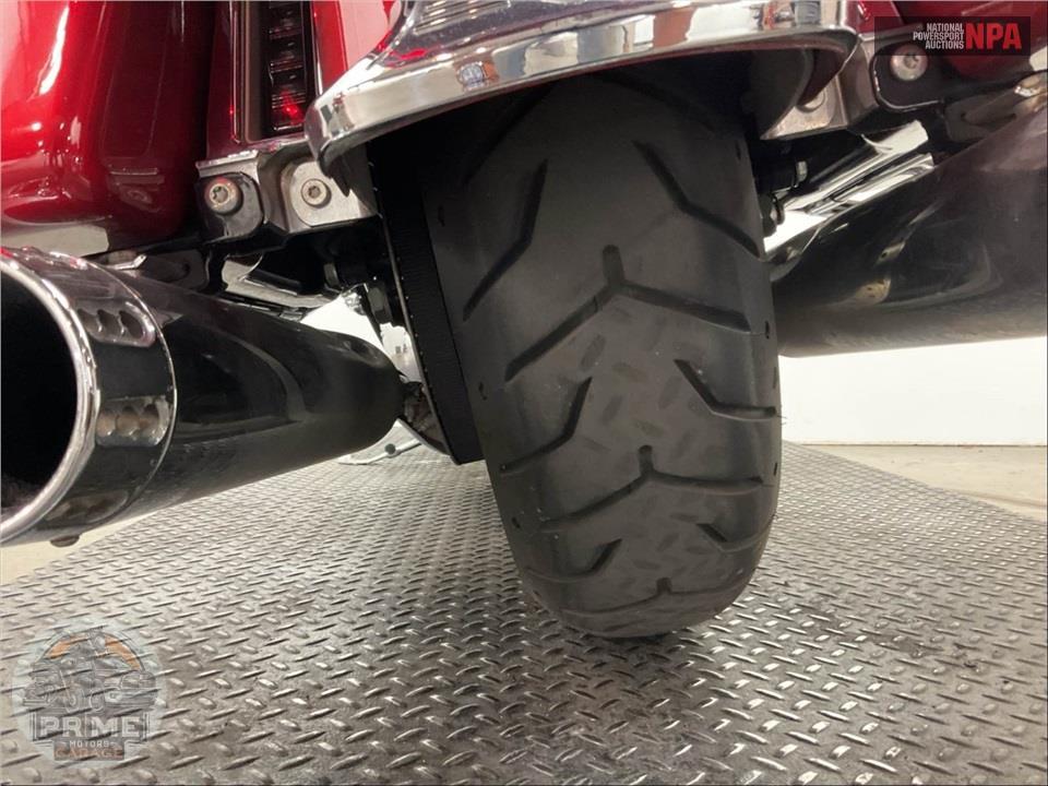 2018 Harley-Davidson FLHTKL ULTRA LIMITED LOW — фото 25