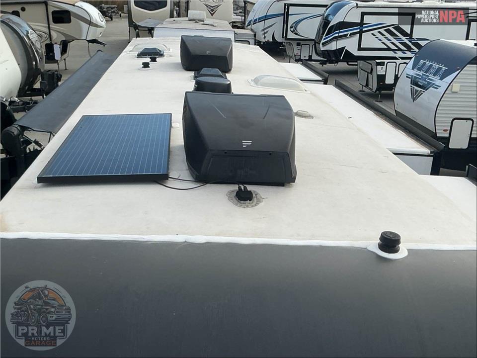 2024 Grand Design Recreational Vehicles M-331BH - TRANSCEND XPLOR SERIES — фото 34