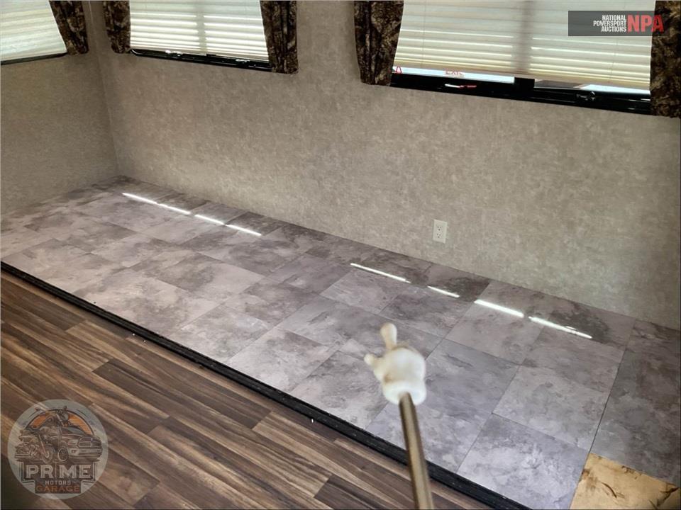 2016 Highland Ridge Rv M-288FLR - ROAMER SERIES — фото 10