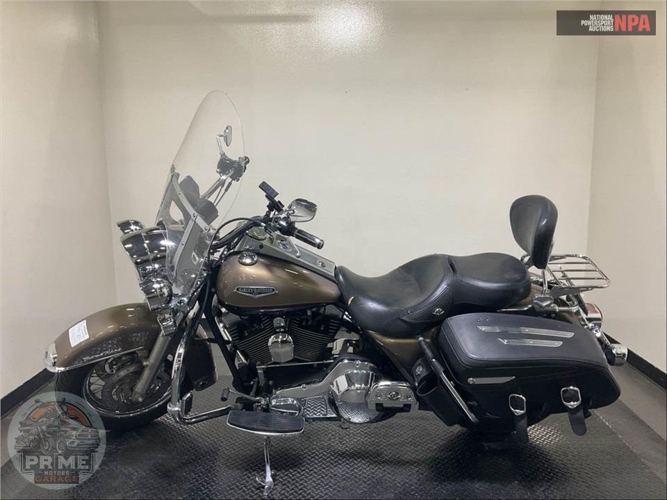 2004 Harley-Davidson FLHRCI ROAD KING CLASSIC — фото 3