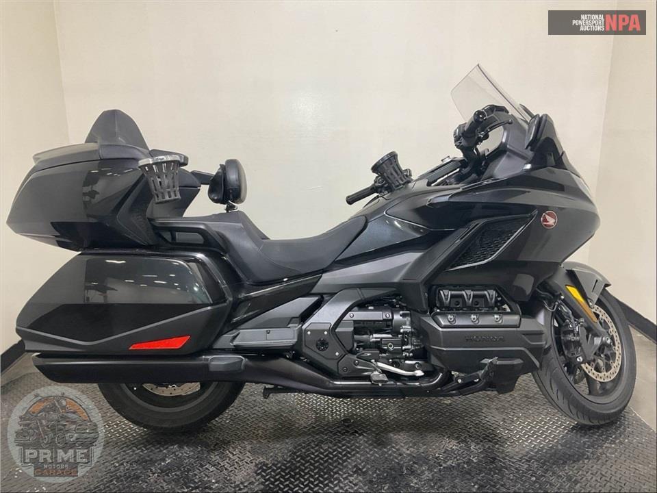 2022 Honda GL1800 GOLDWING TOUR — фото 1