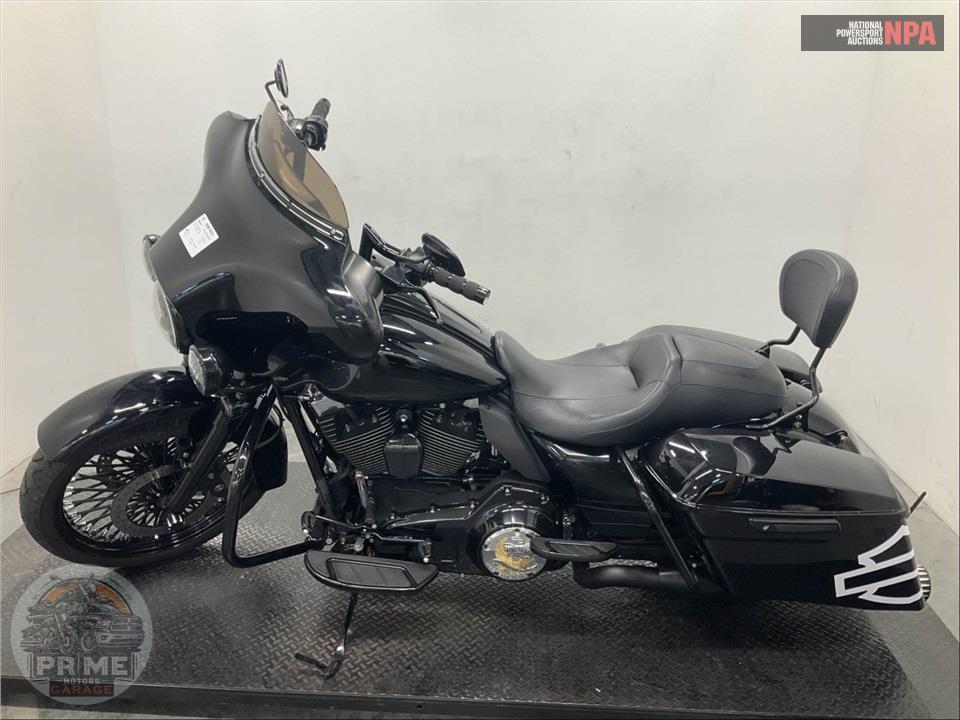 2013 Harley-Davidson FLHTK EL GLIDE UL LI ANN — фото 3