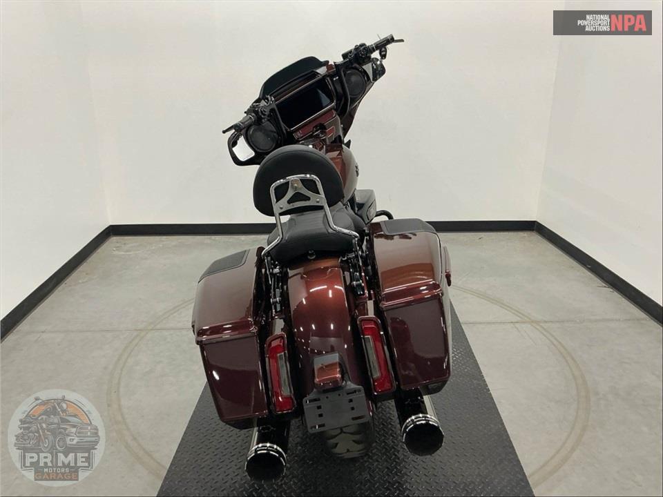 2024 Harley-Davidson FLHXSE CVO STREET GLIDE — фото 4