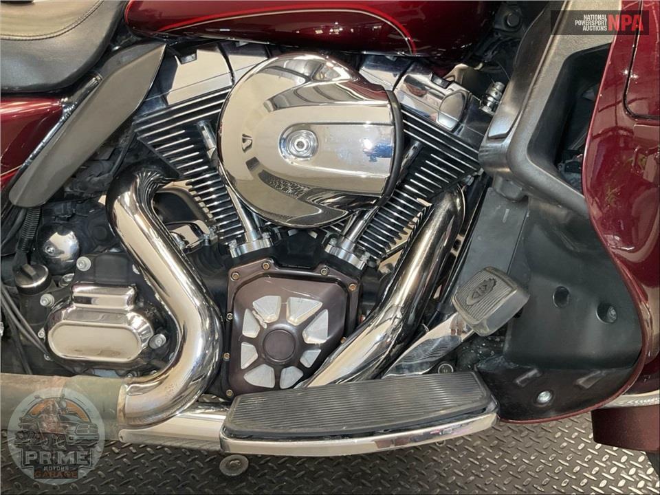 2016 Harley-Davidson FLTRU ROAD GLIDE ULTRA — фото 6