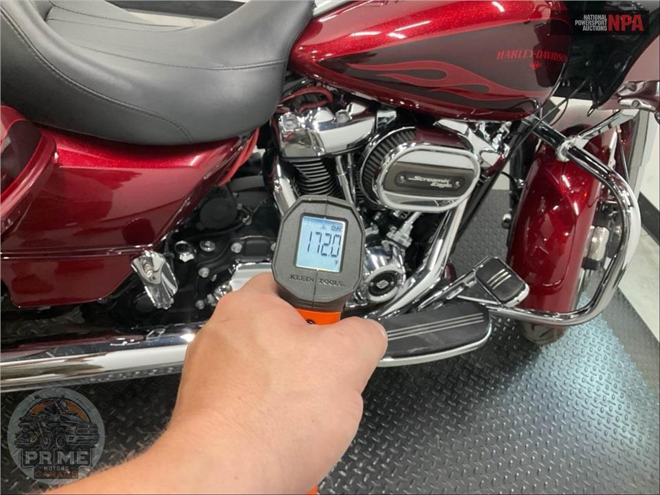 2017 Harley-Davidson FLTRXS ROAD GLIDE SPECIAL — фото 8