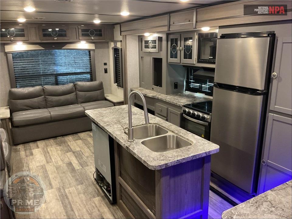 2021 Crossroads Rv M-34 RE - TEXAN SERIES — фото 6