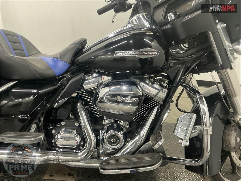 2021 Harley-Davidson FLHX STREET GLIDE — фото 6