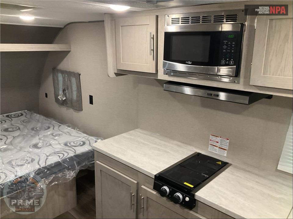 2022 Coachmen By Forest River M-184 FQS - CATALINA SUMMIT SERIES — фото 7
