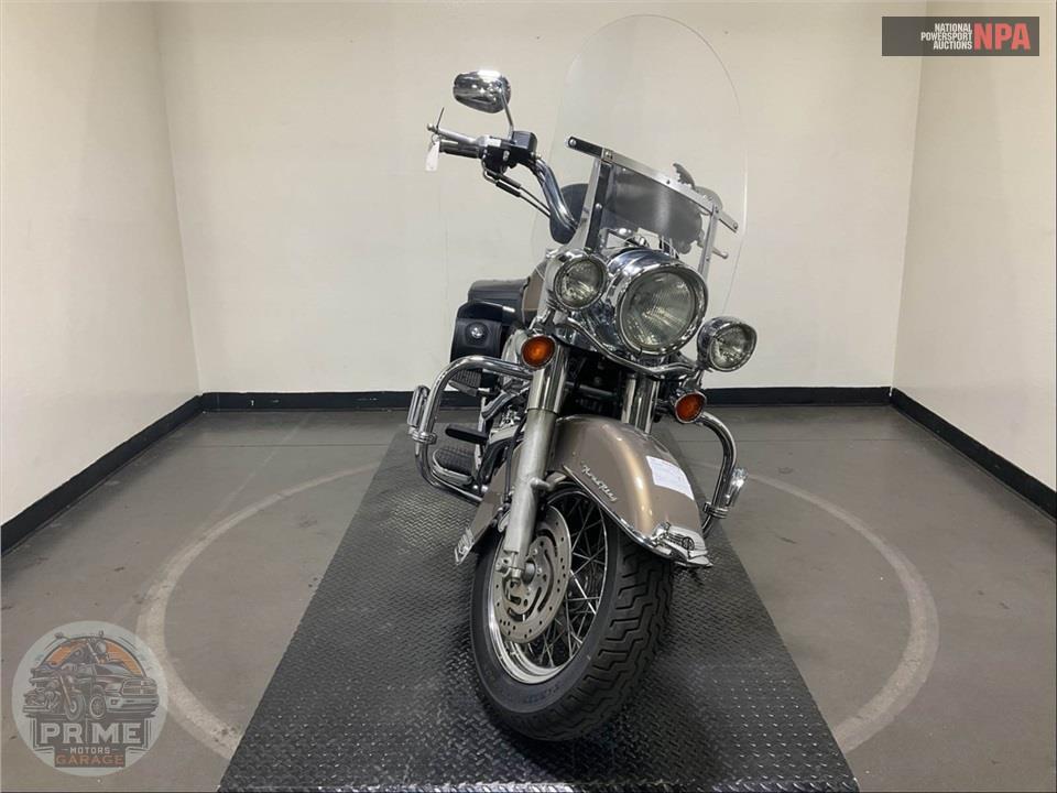 2004 Harley-Davidson FLHRCI ROAD KING CLASSIC — фото 2