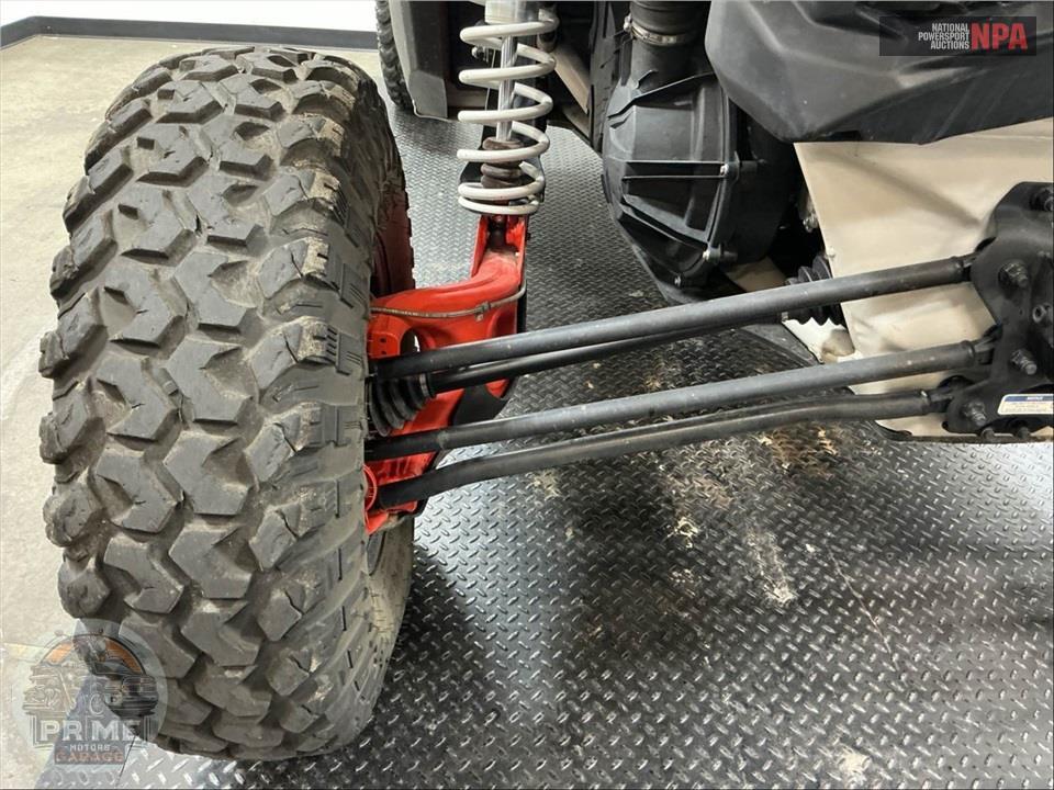 2022 Can-Am MAVERICK X3 X RC  TURBO RR 72 INCH — фото 21