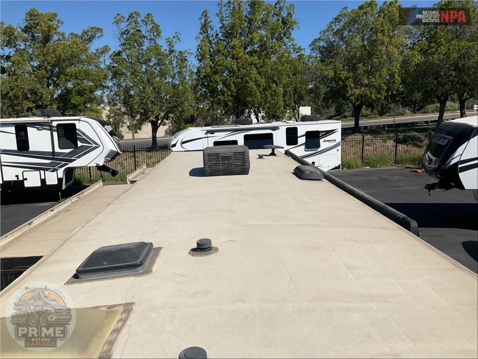 2018 Keystone Rv M-29 BH - SPRINTER CAMPFIRE EDITION SERIES — фото 64