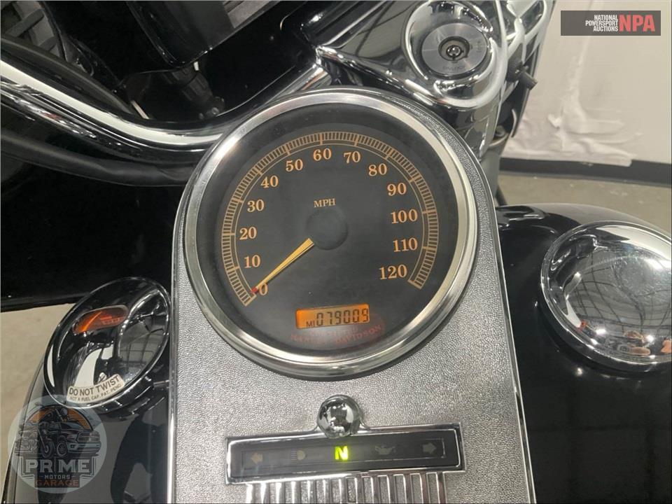2005 Harley-Davidson FLHRCI ROAD KING CLASSIC — фото 5