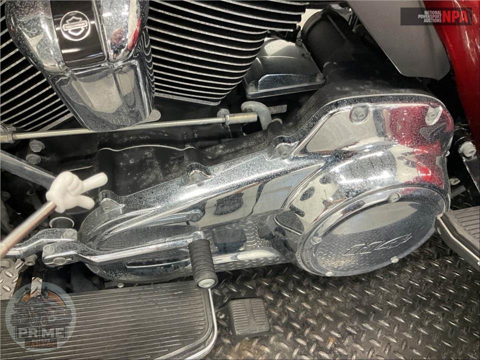 2019 Harley-Davidson FLHTCUTG TRI GLIDE ULTRA — фото 11