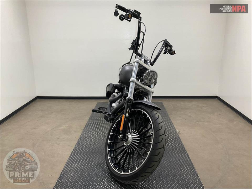 2017 Harley-Davidson FXSB BREAKOUT — фото 2