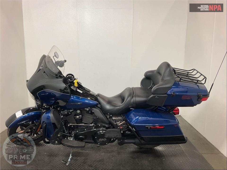 2022 Harley-Davidson FLHTK ULTRA LIMITED — фото 3