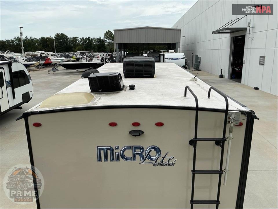 2018 Flagstaff By Forest River M-25LB MICRO LITE SERIES — фото 28