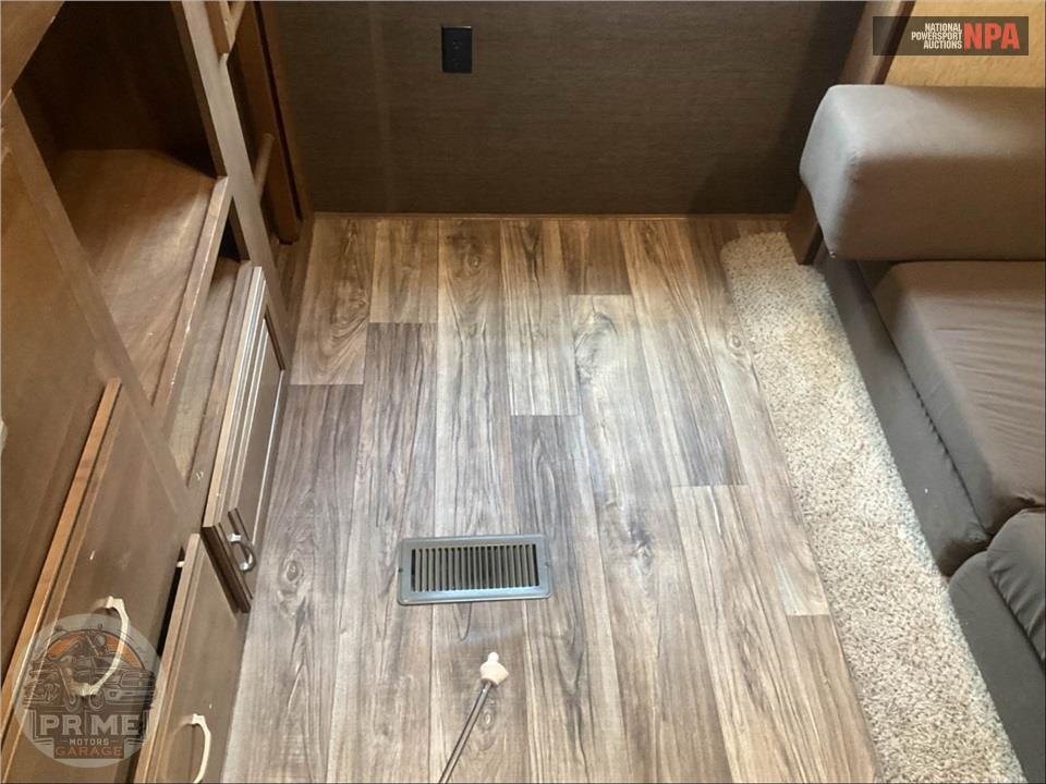 2016 Keystone Rv M-333 BH - LAREDO SERIES — фото 21