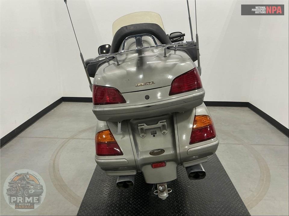 2002 Honda GL1800A2 GOLDWING ABS — фото 4