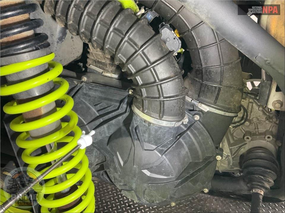 2021 Can-Am MAVERICK X3 X MR TURBO — фото 12