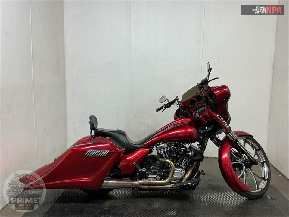 2010 Harley-Davidson FLHX STREET GLIDE — фото 1