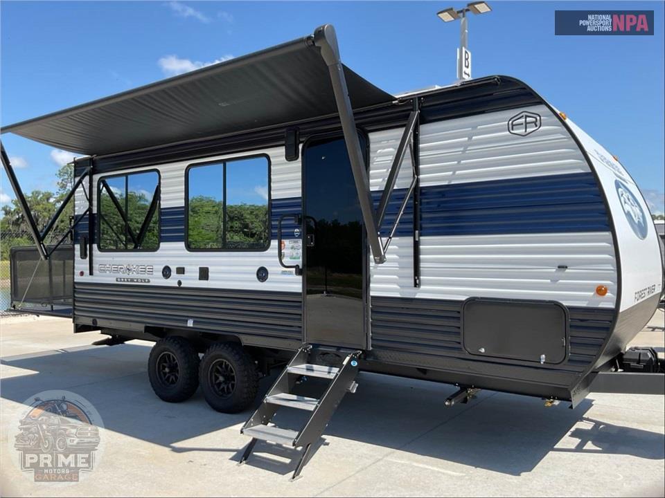 2025 Cherokee By Forest River M-18RR - GREY WOLF TOY HAULER SERIES — фото 1