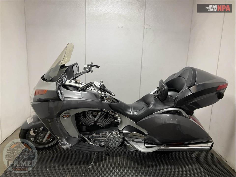 2008 Victory Motorcycles VISION TOUR — фото 3