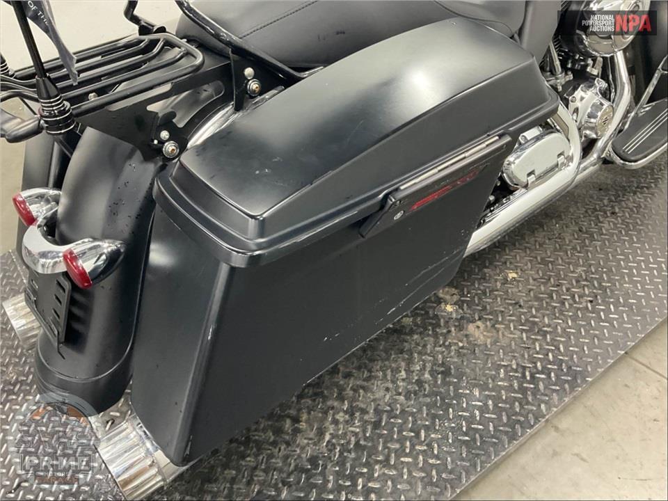 2012 Harley-Davidson FLHX STREET GLIDE — фото 21