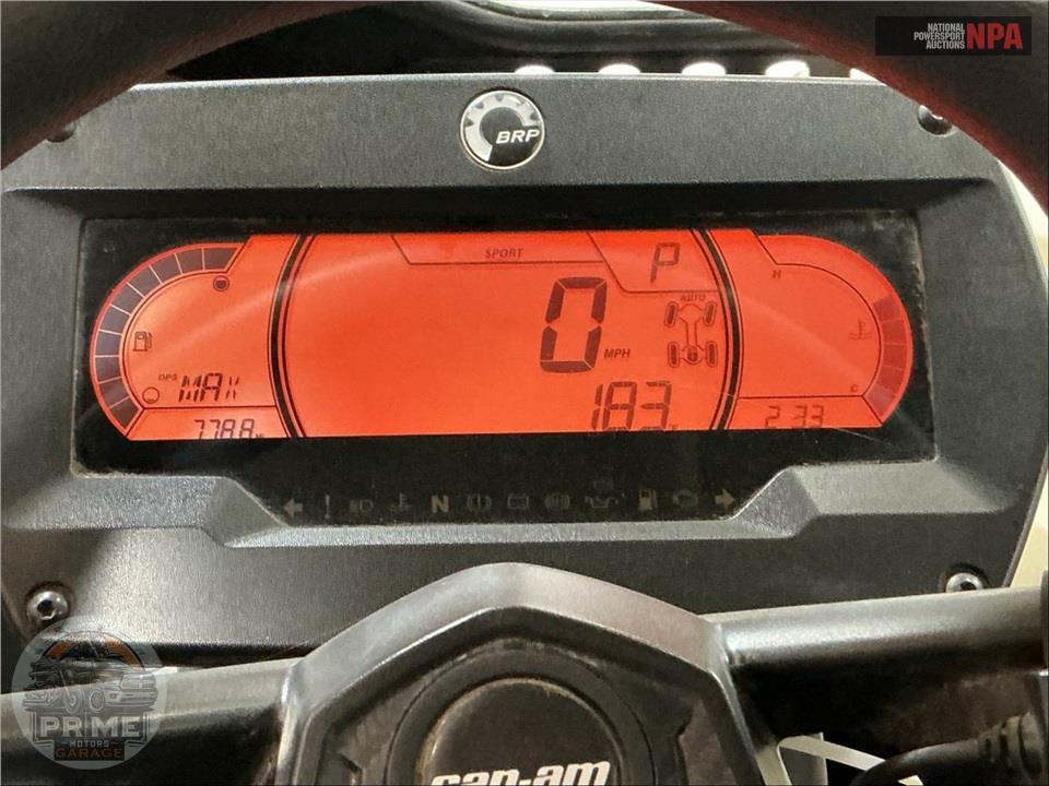 2023 Can-Am MAVERICK X3 X RC  TURBO RR 72 — фото 10