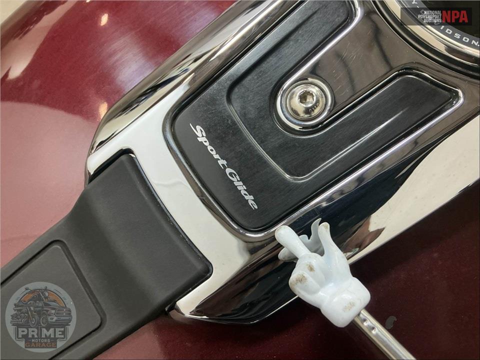 2018 Harley-Davidson FLSB SPORT GLIDE — фото 25