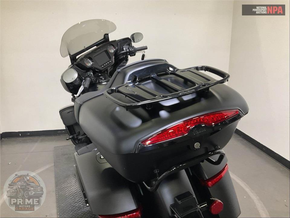 2025 Indian Motorcycle ROADMASTER POWERPLUS DARK HORSE WITH 112 AND POWERBAND AUDIO PACKAGE — фото 24