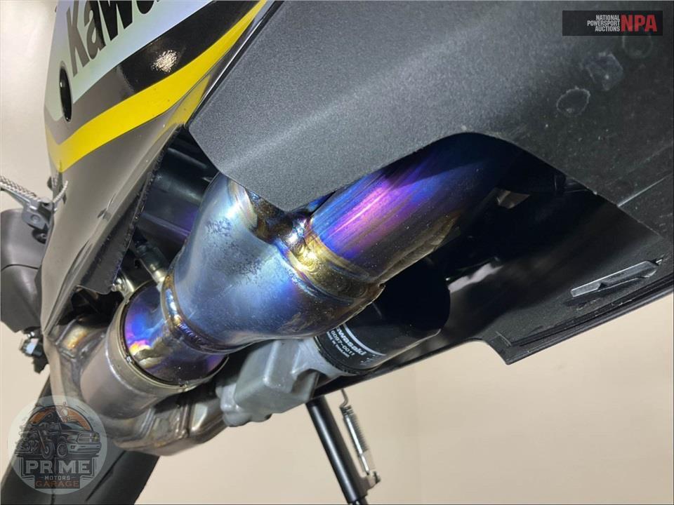 2025 Kawasaki ZX1002MSFAL NINJA ZX-10R — фото 13