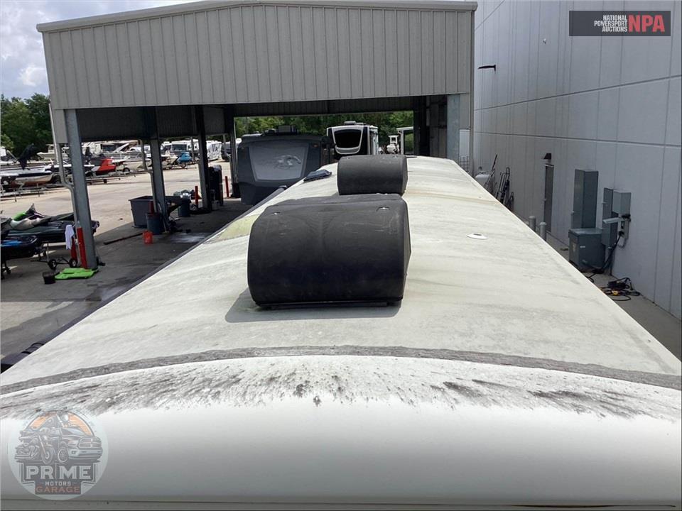 2020 Keystone Rv M-335 CG - OUTBACK TOY HAULER SERIES — фото 29