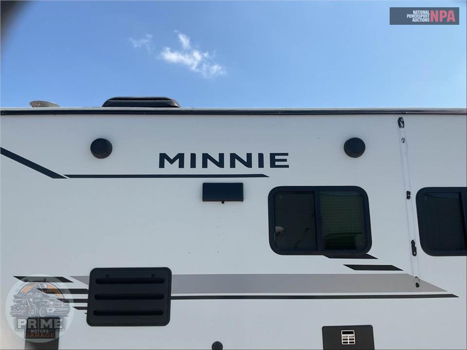2021 Minnie M-2801BHS — фото 35