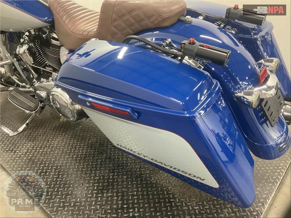 2023 Harley-Davidson FLTRXS ROAD GLIDE SPECIAL — фото 19