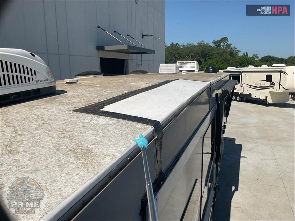 2017 Highland Ridge Rv M-348RLS - ROAMER FIFTH WHEEL SERIES — фото 31