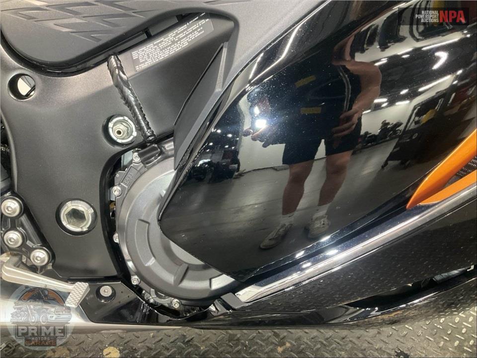 2022 Suzuki GSX1300RRM2 HAYABUSA — фото 6