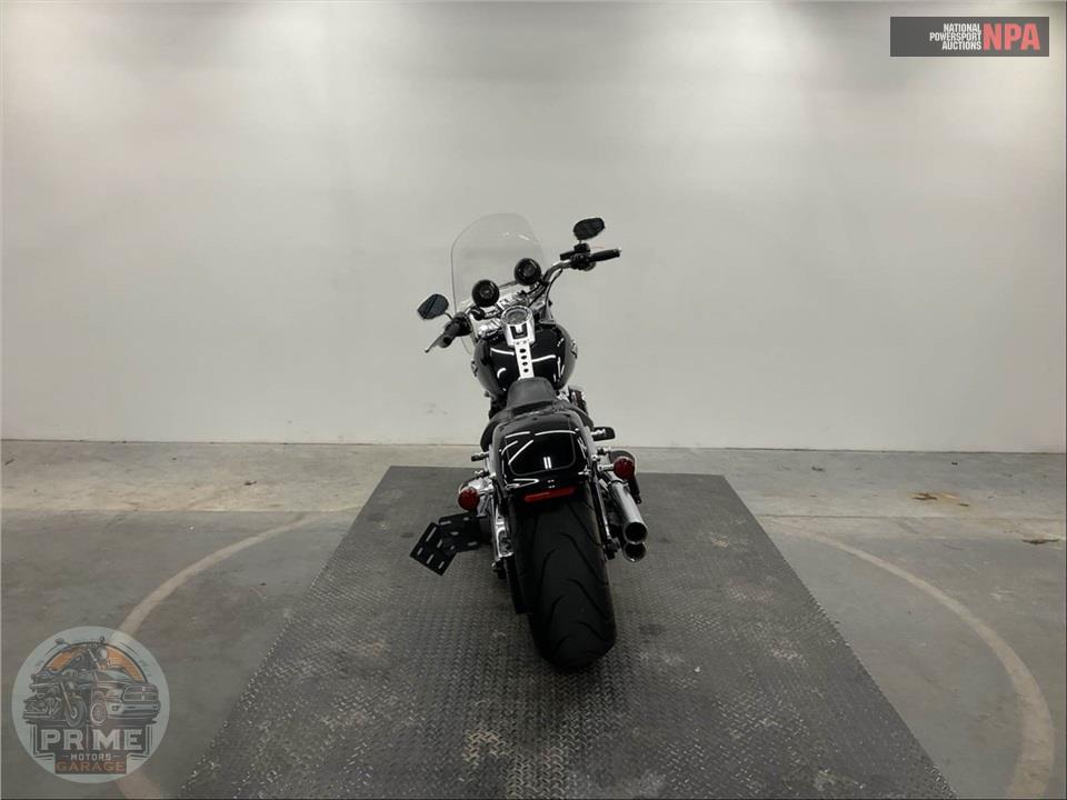 2018 Harley-Davidson FLFBS FAT BOY 114 — фото 3