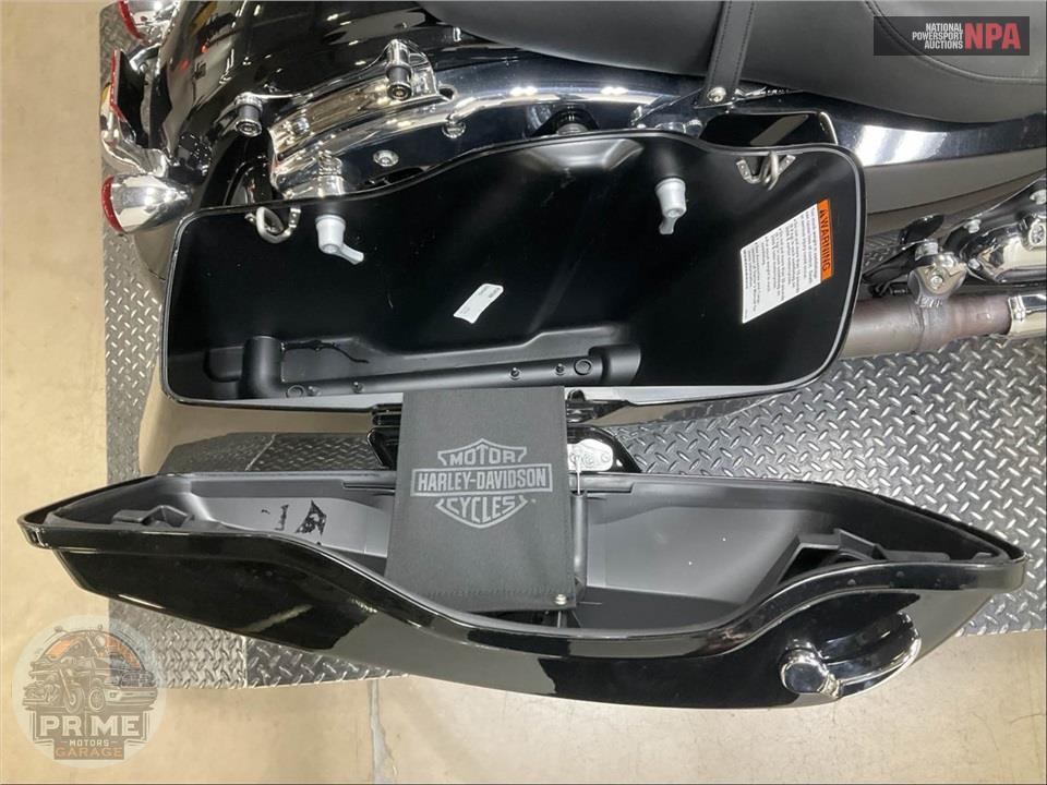 2022 Harley-Davidson FLTRXS ROAD GLIDE SPECIAL — фото 19