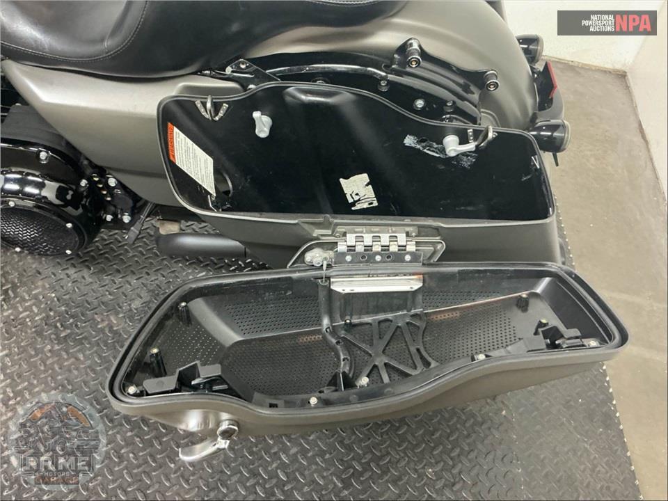 2018 Harley-Davidson FLHRXS ROAD KING SPECIAL — фото 20