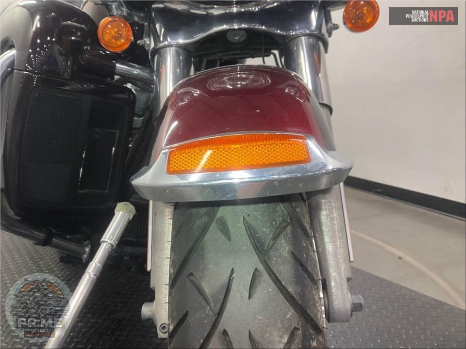 2015 Harley-Davidson FLHTK ELECTRA GLIDE ULTRA LIMITED — фото 21