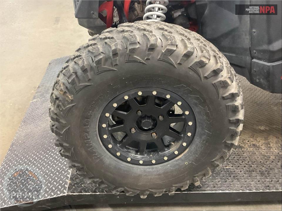 2018 Can-Am MAVERICK X3 X RS TURBO R — фото 15