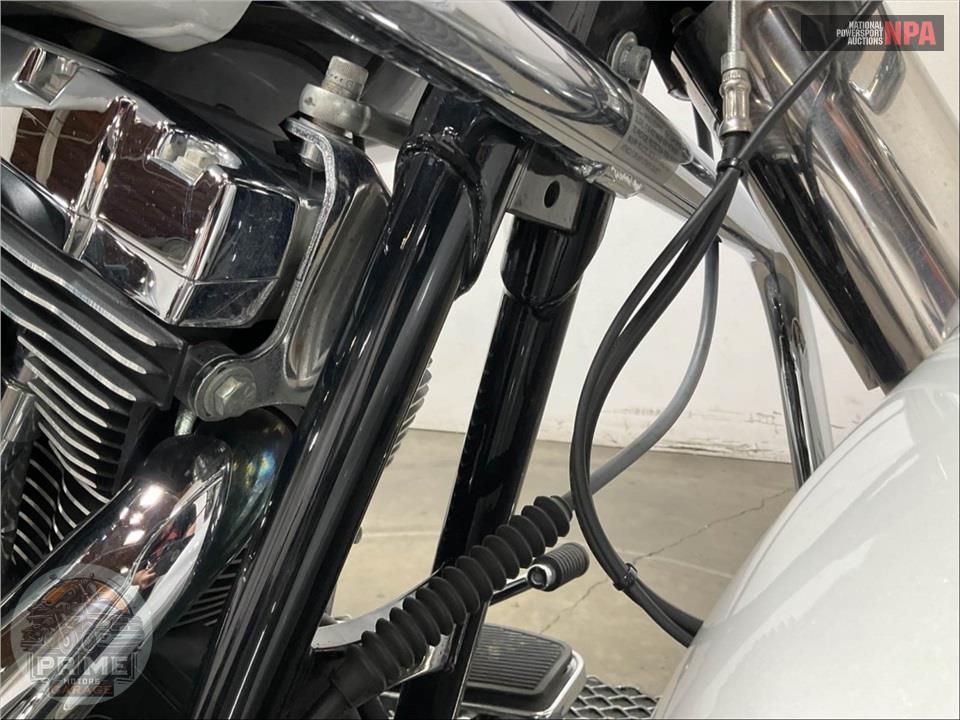 2012 Harley-Davidson FLHRC ROAD KING CLSC — фото 11