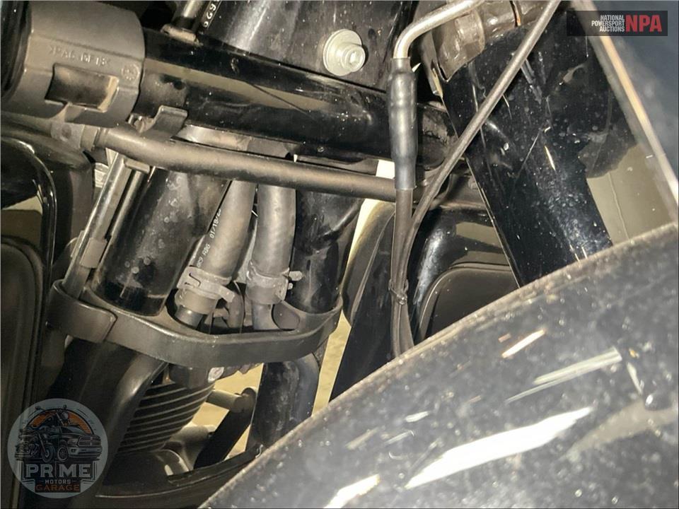 2023 Harley-Davidson FLTRK ROAD GLIDE LIMITED — фото 13