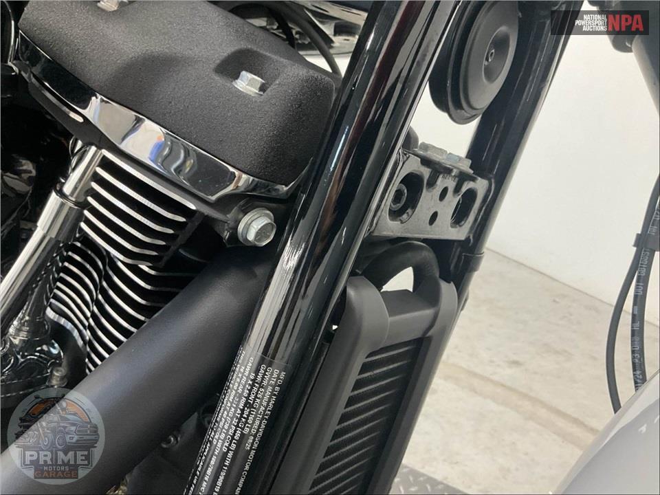 2025 Harley-Davidson FXLRS LOW RIDER S — фото 11