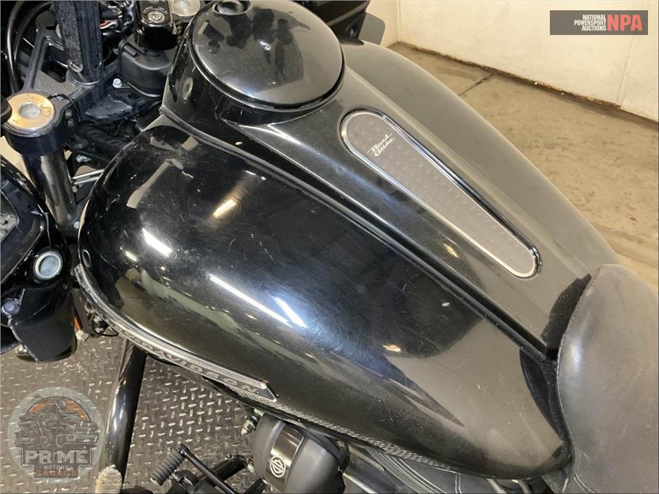 2019 Harley-Davidson FLTRXS ROAD GLIDE SPECIAL — фото 33