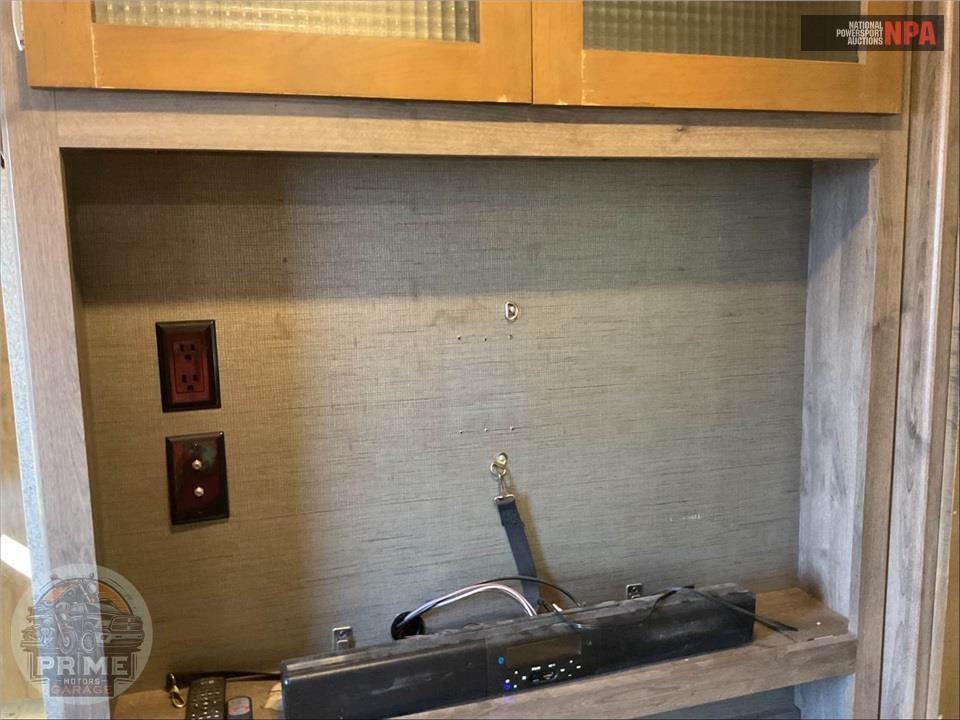 2018 Keystone Rv M-29 FK - SPRINTER CAMPFIRE EDITION SERIES — фото 48